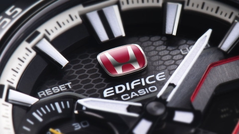 Edifice ECB-2200HTR-1ADR "Honda Type R" | Kính Sapphire | Bluetooth | Năng lượng mặt trời | ECB-2200HTR-1A Limited Edition
