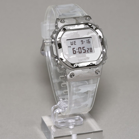 G-SHOCK GM-5600SCM-1 SKELETON CAMOUFLAGE | LIMITED EDITION | GM-5600SCM-1DR