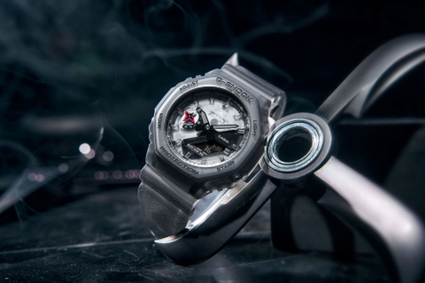 G-SHOCK GA-2100NNJ-8ADR CARBON CORE | GA-2100NNJ-8A