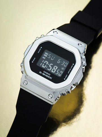 G-SHOCK GM-S5600-1 METALLIC BEZEL | SIZE NHỎ | GM-S5600-1DR