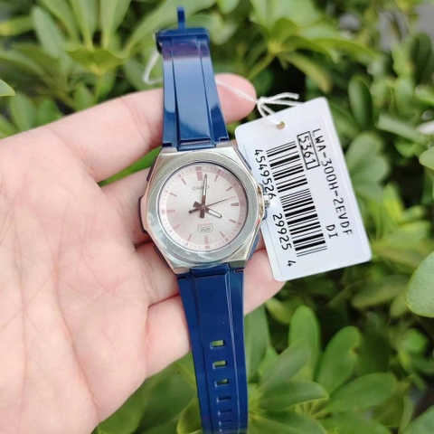 CASIO NỮ LWA-300H-2E | LWA-300H-2EVDF GỜ KIM LOẠI