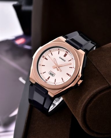 CASIO NỮ LWA-300HRG-5E | LWA-300HRG-5EVDF GỜ KIM LOẠI