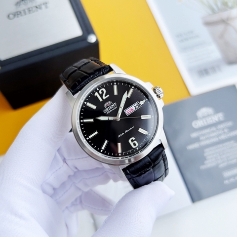 Đồng Hồ Nam Dây Da Orient Quartz RA-AA0C04B19B Size 41.9mm