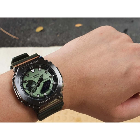 Đồng hồ nam Casio G-SHOCK GM-2100-1ADR