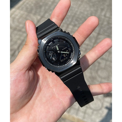 Đồng hồ nam Casio G-SHOCK GM-2100BB-1ADR