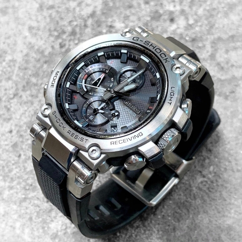 Đồng hồ nam Casio G-SHOCK MTG-B1000-1ADR