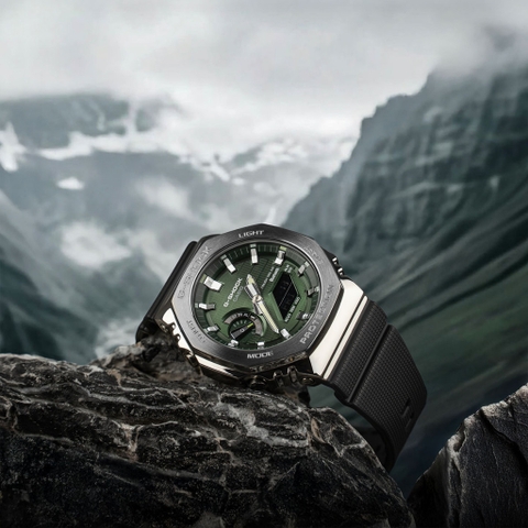 Đồng hồ nam Casio G-SHOCK GBM-2100A-1A3DR