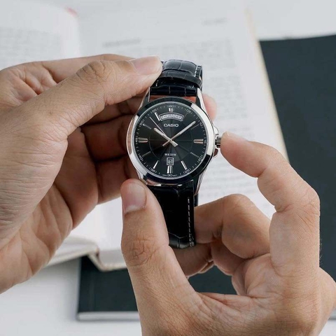 Đồng hồ nam Casio Timeless Mens MTP-1381L-1AVDF
