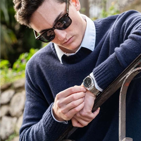 Đồng hồ nam Casio EDIFICE EFK-110D-1ADR