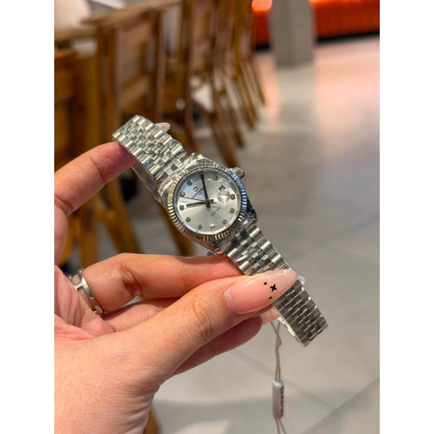 Đồng hồ nữ dây thép Carnival 8250L-VT-T size 30mm - Kính Sapphire - Chống nước 30m