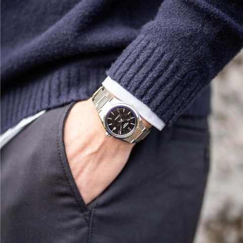 Đồng hồ nam Casio EDIFICE EFK-110D-1ADR