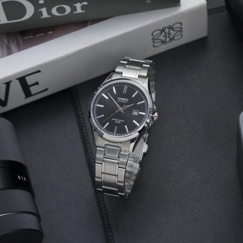 Đồng hồ nam Casio Timeless Mens MTS-115D-1AVDF