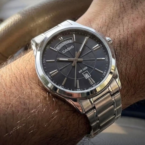 Đồng hồ nam Casio Timeless Mens MTP-1381D-8AVDF