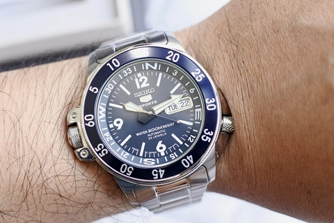 Đồng Hồ Nam Dây Thép SEIKO Automatic SKZ209J1 | Kính Hardlex