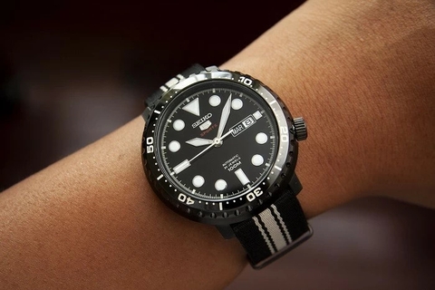 Đồng Hồ Nam Dây Vải SEIKO Automatic SRPC67K1 | Kính Hardlex