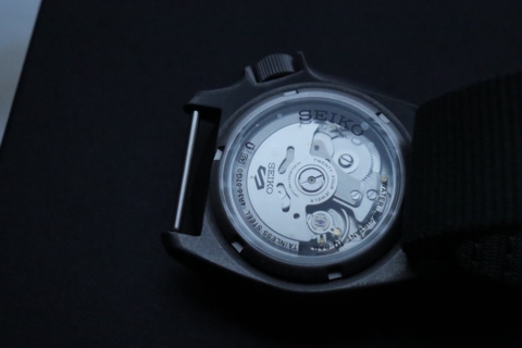 Đồng Hồ Nam Dây Vải SEIKO Automatic SRPD77K1 | Kính Hardlex