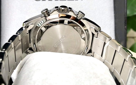 Đồng Hồ Nam Dây Thép SEIKO Quartz SSB243P1 | Kính Hardlex