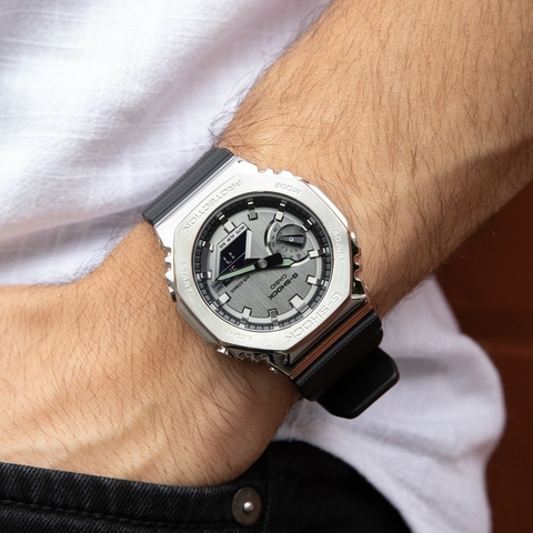 Đồng hồ nam Casio G-SHOCK GM-2100B-3ADR
