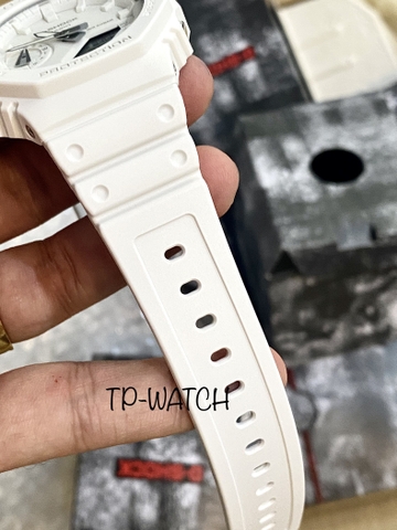 G-SHOCK GA-2100-7A7DR CARBON CORE | GA-2100-7A7