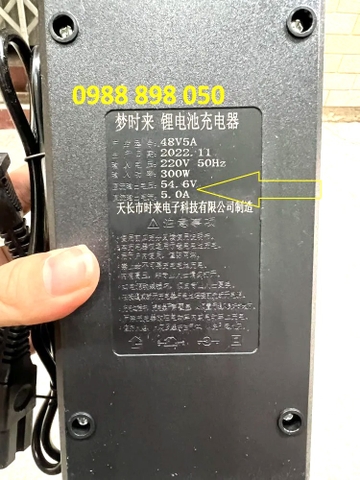 Sạc 54.6v 5a 8a xe điện dùng pin 48V