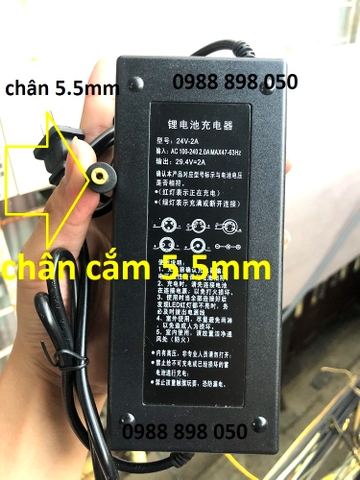 Bộ sạc 29.4v 2a pin lithium 24v cho xe đạp điện chất lượng cao chân cắm 5.5mm