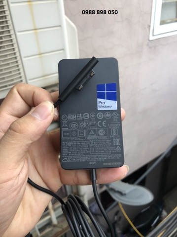 sạc surface 1800 44w chính hãng