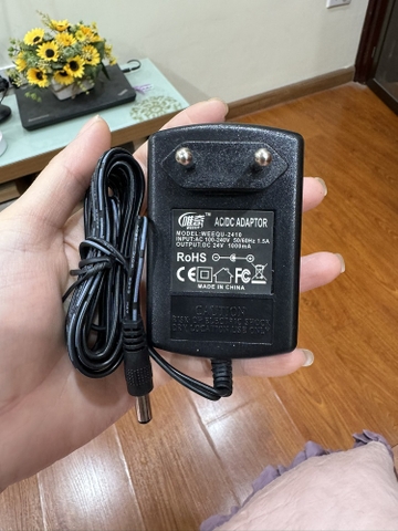 Adapter 24v 1a