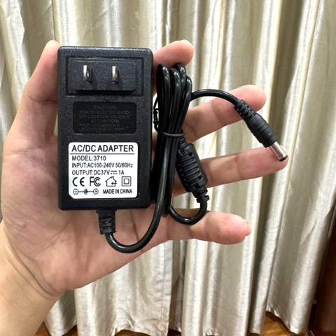 ADAPTOR NGUỒN DC 37V 1A