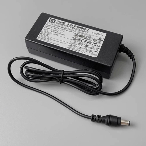 ADAPTOR NGUỒN CWT 12V 3.33A KPL-040F-VI CHÍNH HÃNG