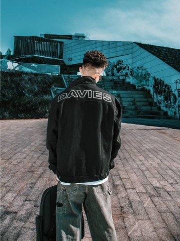 Áo khoác kaki local brand màu đen form rộng Davies