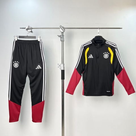 BỘ NỈ ĐỨC ĐEN WC 2026