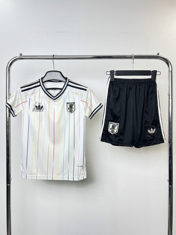 BỘ TE NHẬT TRẮNG WC 2026