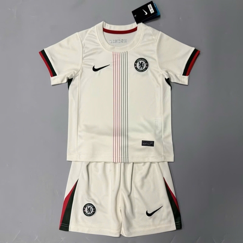BỘ TE CHELSEA TRẮNG 2025