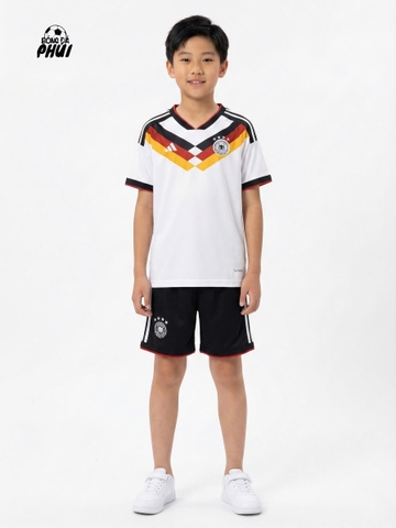 BỘ TE ĐỨC TRẮNG WC 2026