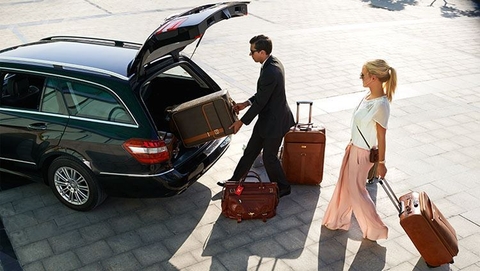 DỊCH VỤ ĐÓN TRẢ KHÁCH TẠI SÂN BAY