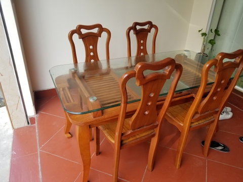 Bàn ăn gỗ hương thanh lý tại Đồ Cũ Tiến Minh