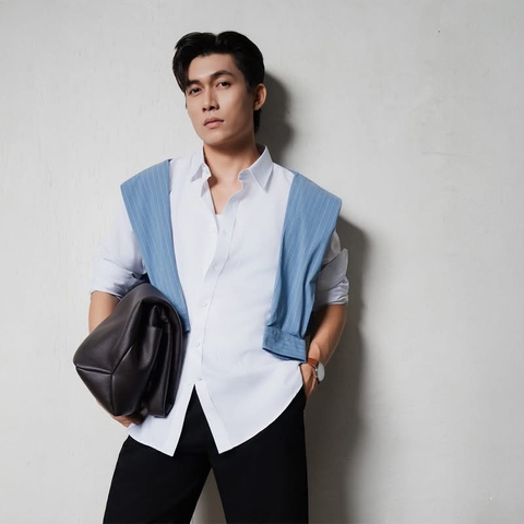 ÁO SƠ MI TRẮNG DÀI TAY POLYESTER KHÔNG  TÚI AS260516DB