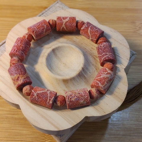 Vòng Tay San Hô Đỏ Tự Nhiên Đốt Trúc 12mm Để Mộc 100%