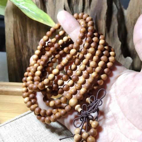 Chuỗi 108 Hạt Gỗ Đàn Hương Ấn Độ Vip 6mm