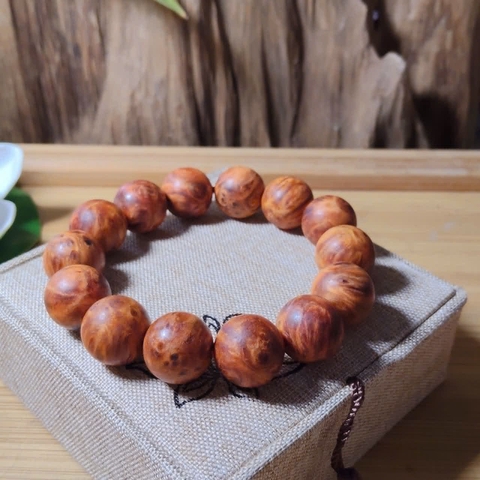 Vòng Gỗ Nu Hoa Huyết Long 16mm Chọn Vân Già