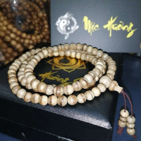 Chuỗi Tràng 108 Trầm Hương 8mm Tốc Vân Quần