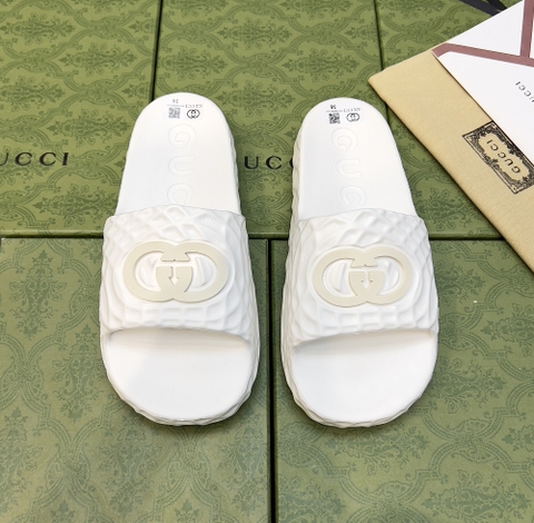 Dép lê Gucci Men_s Interlocking GG Slide Sandal Trắng họa tiết tổ ong Like Authentic 1-1 on web