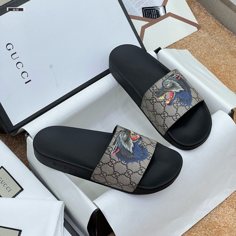 Dép lê quai ngang Gucci Animal họa tiết monogram Sói Like Auth on web fullbox bill thẻ