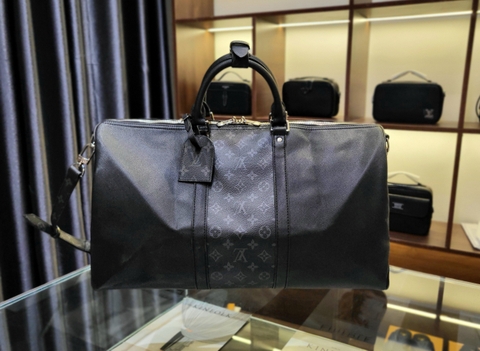 Túi trống du lịch Louis Vuitton Đen trơn phối hoa vân Xám size 50cm Like Auth on web