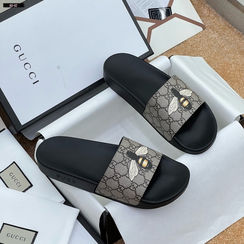 Dép lê quai ngang Gucci Animal họa tiết monogram Ong Like Auth on web fullbox bill thẻ