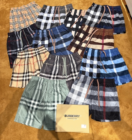 Quần short gió Burberry 2 lớp lót lưới kẻ sọc new 2024 Like Auth 1-1 on web