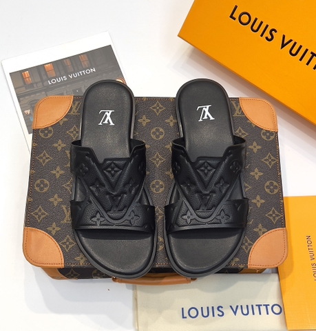 Dép lê Louis Vuitton quai khắc vân hoa monogram new 2024 Like Authentic 1-1 on web