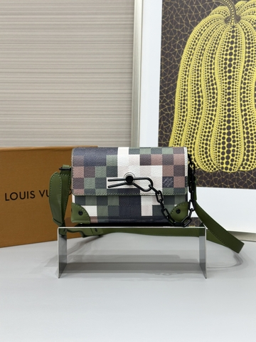 Túi đeo chéo Louis Vuitton Steam Caro dằn di Xanh Lá Like Auth on web fullbox bill thẻ