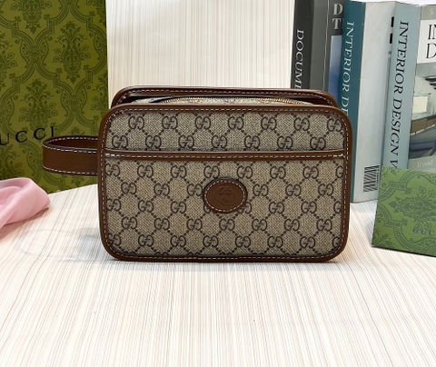 Túi ví Clutch cầm tay Gucci Nâu họa tiết monogram tag da GG new 2024 Like Auth on web fullbox bill thẻ