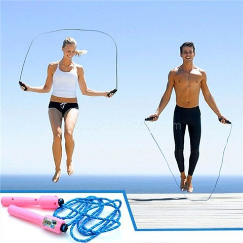 Dây nhảy thể dục đếm bước chân